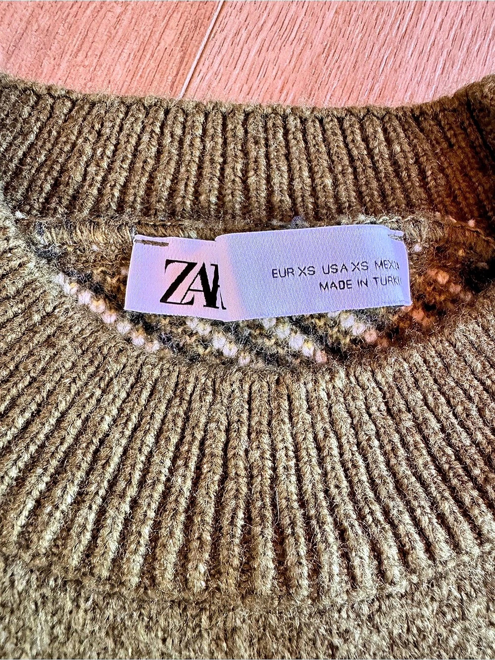 Zara Women's Floral Crewneck Sweater Green & White XS Like New - Picture 2 of 2